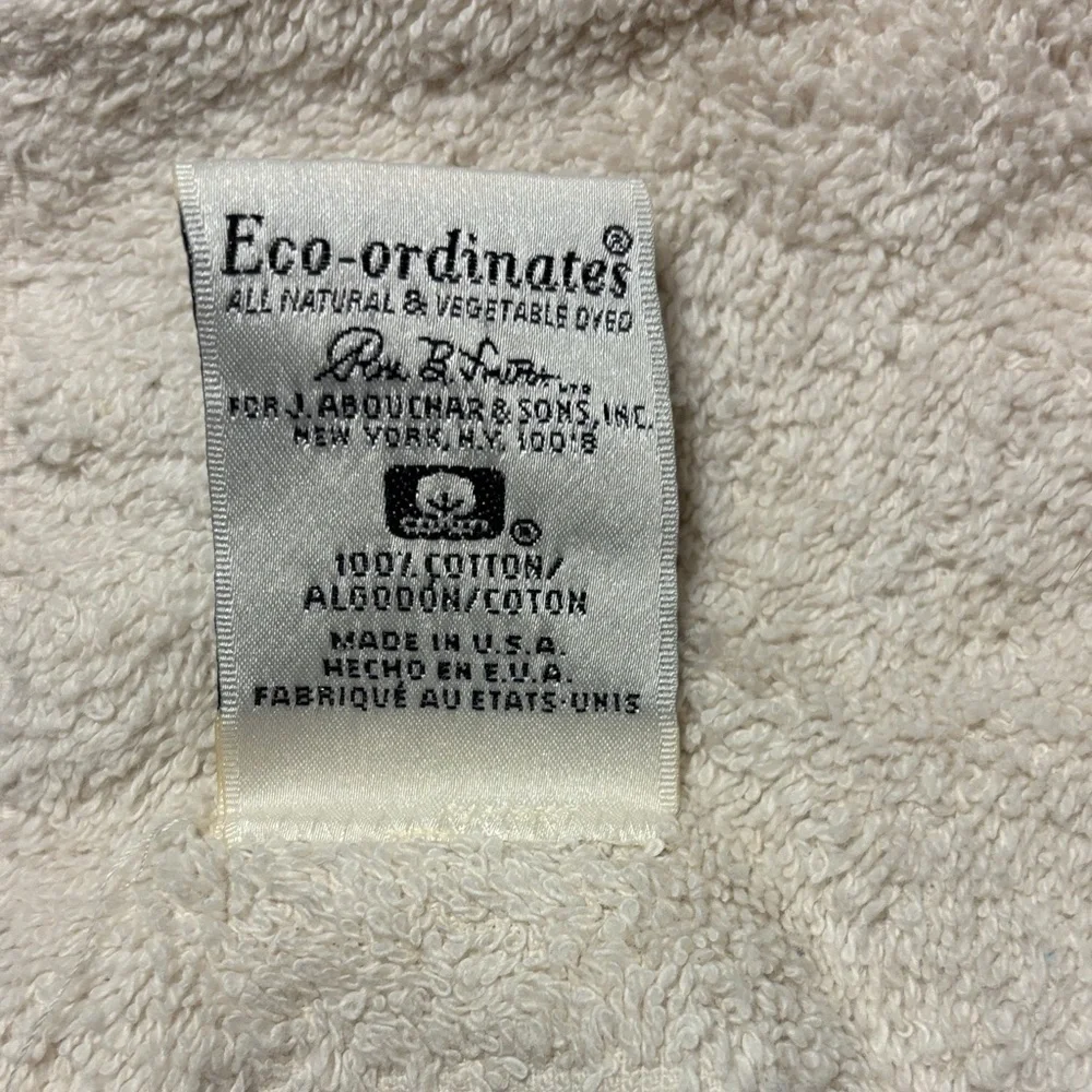 N/A not discoloration reasonable